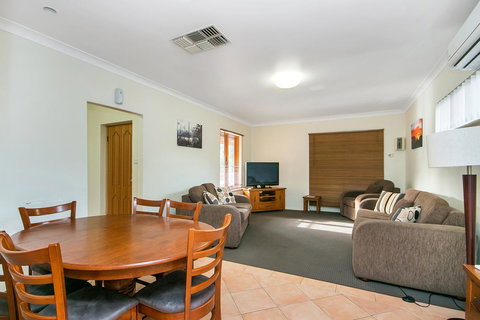 Coranda Lodge - Accommodation Port Hedland 5