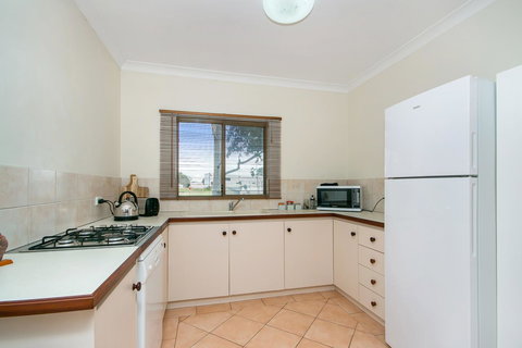 Coranda Lodge - Accommodation Port Hedland 4