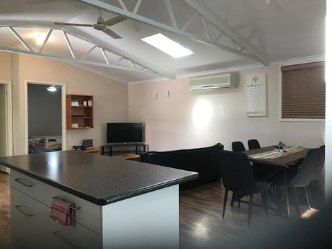 Sabai Accommodation - Accommodation Port Hedland 21