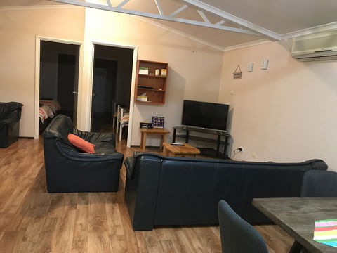 Sabai Accommodation - Accommodation Port Hedland 14