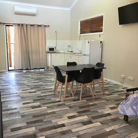 Sabai Accommodation - Accommodation Port Hedland 4