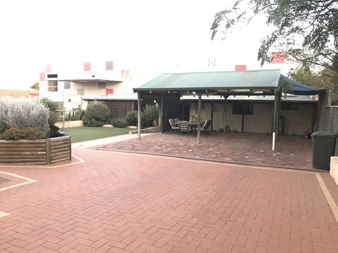 Sabai Accommodation - Accommodation Port Hedland 15