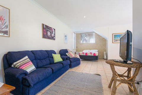 Surfside Ocean Beach Denmark Holiday Accommodation - Accommodation Port Hedland 13
