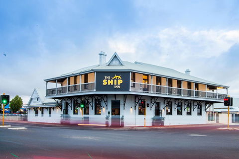 Nightcap At The Ship Inn - Accommodation Port Hedland 4