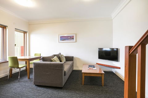 Nightcap At The Ship Inn - Accommodation Port Hedland 28