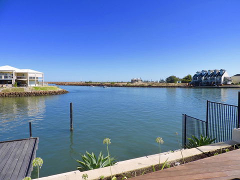 Oceans Edge - Busselton - Accommodation Port Hedland 15