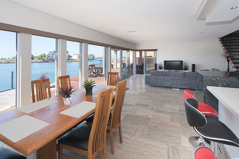 Oceans Edge - Busselton - Accommodation Port Hedland 9