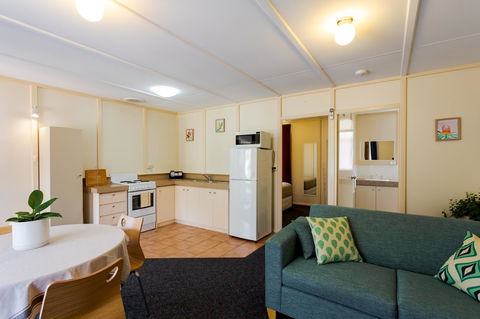 Park Avenue Holiday Units - Accommodation Port Hedland 15
