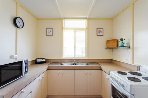 Park Avenue Holiday Units - Accommodation Port Hedland 7