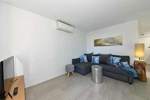 Cottesloe Apartment Close To Beach - Accommodation Port Hedland 16