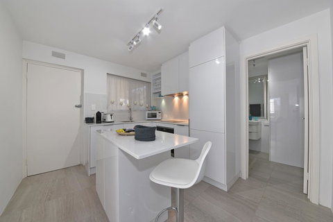 Cottesloe Apartment Close To Beach - Accommodation Port Hedland 11