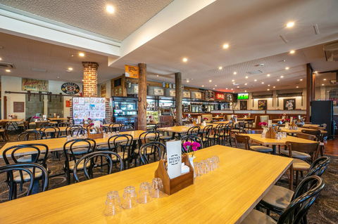 Nightcap At Wanneroo Tavern - Accommodation Port Hedland 31