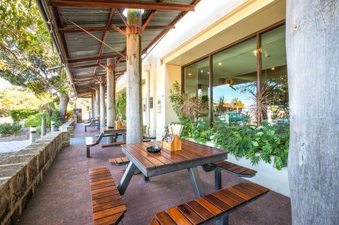 Nightcap At Wanneroo Tavern - Accommodation Port Hedland 10