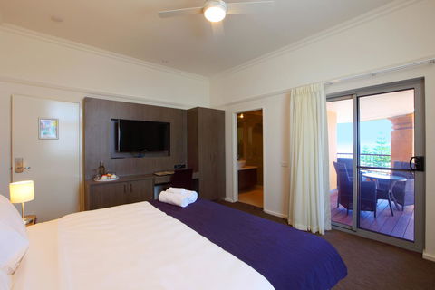 Cottesloe Beach Hotel - Accommodation Port Hedland 8
