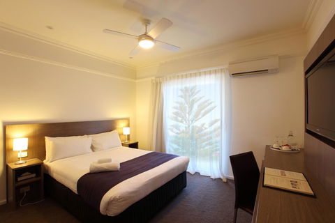 Cottesloe Beach Hotel - Accommodation Port Hedland 24