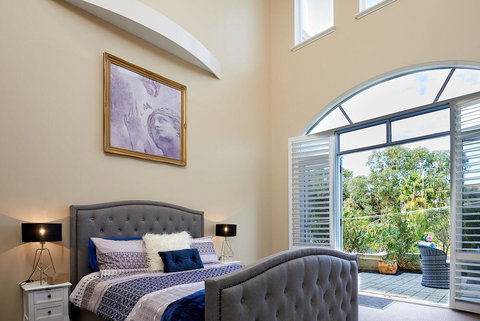 Sorrento Beach Manor - Accommodation Port Hedland 2