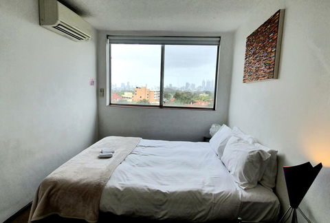 Lawley Luxury Views - Perth City, Swan River - Accommodation Port Hedland 5