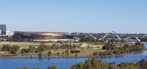 Lawley Luxury Views - Perth City, Swan River - Accommodation Port Hedland 35