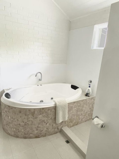 Whitesands Holiday Villas - Accommodation Port Hedland 5