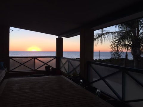 Surf Views - Accommodation Port Hedland 0