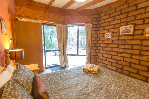 Yelverton Brook Conservation Sanctuary - Accommodation Port Hedland 14