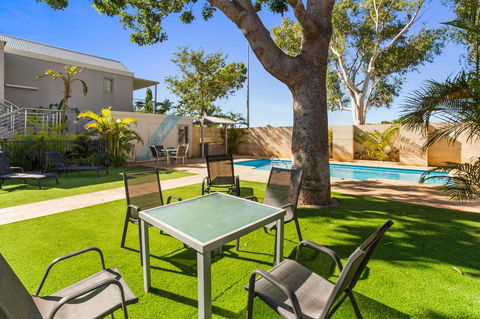 Latitude20 The Dunes - Accommodation Port Hedland 10