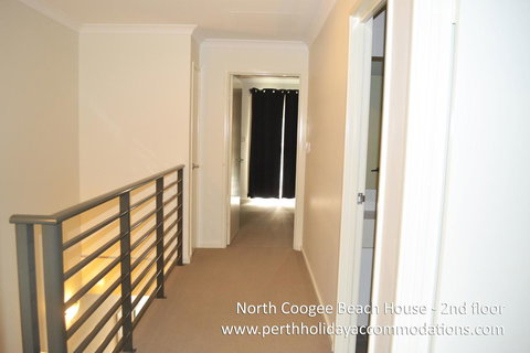 North Coogee Beach House - Accommodation Port Hedland 6