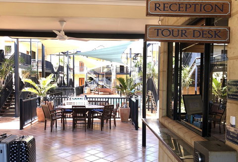 Blue Seas Resort - Accommodation Port Hedland 2