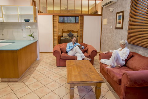 Blue Seas Resort - Accommodation Port Hedland 21