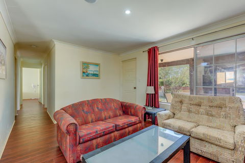 Brilliant, Neat, Convenient, Family-friendly House - Accommodation Port Hedland 2