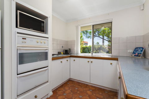 Como South Perth Villa - Accommodation Port Hedland 26