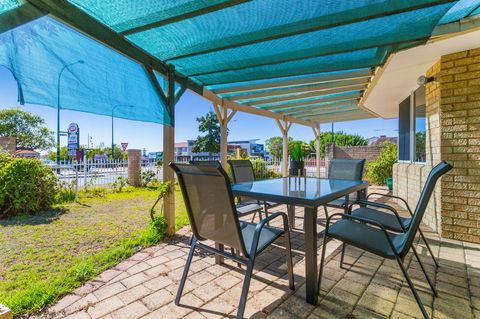 Como South Perth Villa - Accommodation Port Hedland 10
