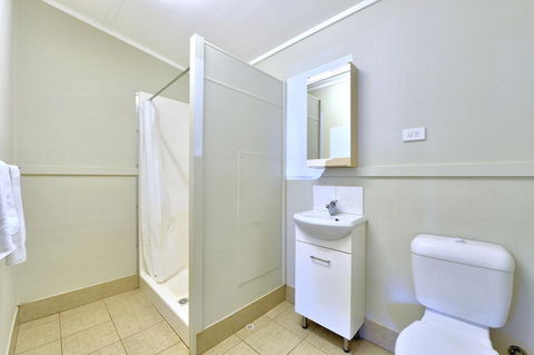 Mandurah Coastal Holiday Park - Accommodation Port Hedland 14