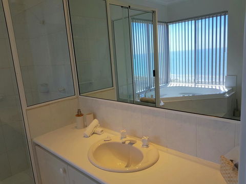 Caravel Beach House Mandurah - Accommodation Port Hedland 13