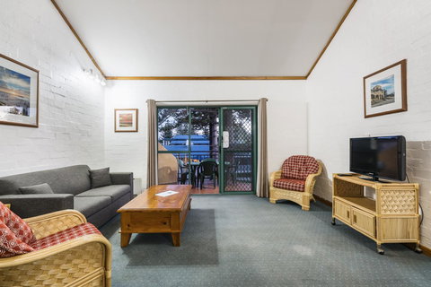 Cottesloe Beach Chalets - Accommodation Port Hedland 33
