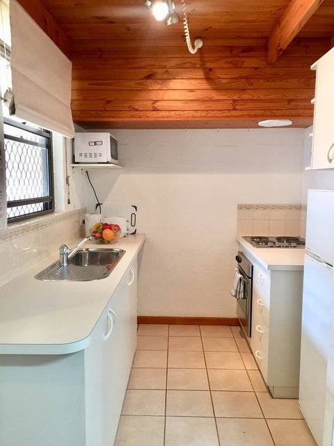 Cottesloe Beach Chalets - Accommodation Port Hedland 23