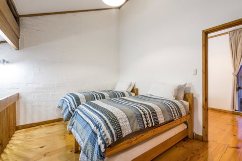 Cottesloe Beach Chalets - Accommodation Port Hedland 35