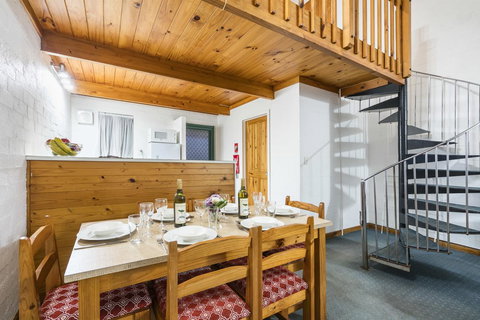 Cottesloe Beach Chalets - Accommodation Port Hedland 29