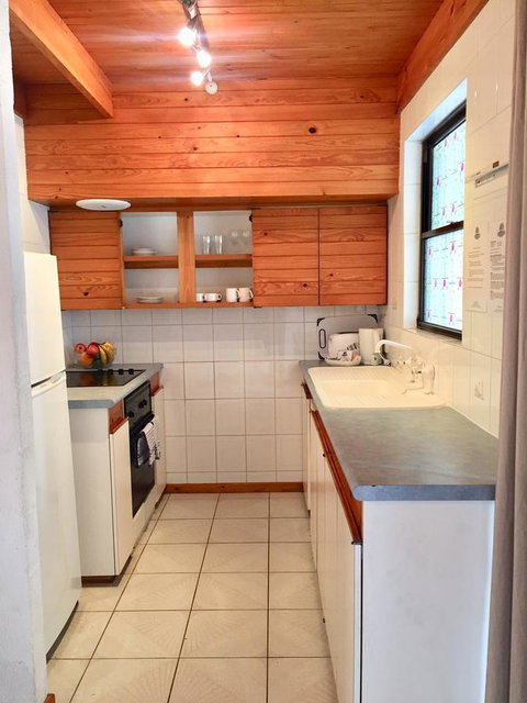 Cottesloe Beach Chalets - Accommodation Port Hedland 21