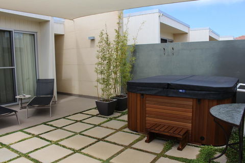 Alouarn Apartments - Accommodation Port Hedland 2