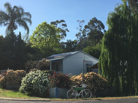 Applegate Lane Chalet - Accommodation Port Hedland 1