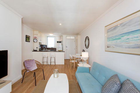 Ocean Breeze Apartment - Accommodation Port Hedland 9