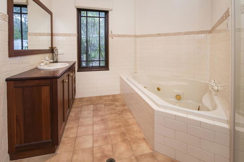 53 Martina Drive - Accommodation Port Hedland 20