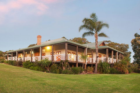 The Farmhouse - Accommodation Port Hedland 0