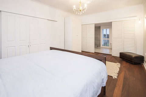 Buxton Thomas - Accommodation Port Hedland 5