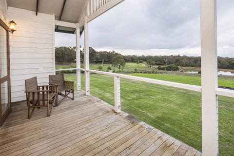 Buxton Thomas - Accommodation Port Hedland 0