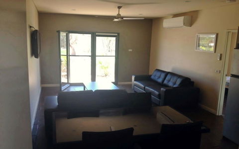 Breezes Apartments - Accommodation Port Hedland 8