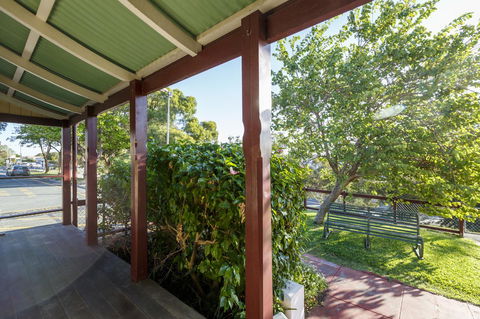 Fremantle Colonial Cottages - Accommodation Port Hedland 36