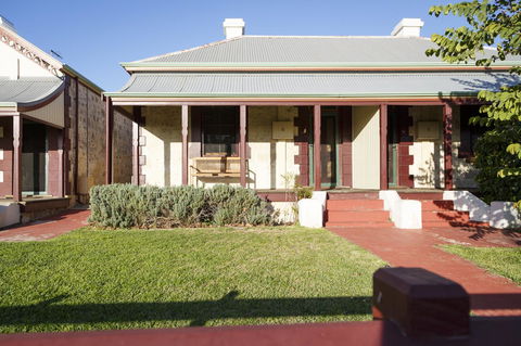 Fremantle Colonial Cottages - Accommodation Port Hedland 32