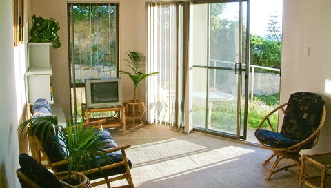Scarborough & Absolutely Beachfront - Accommodation Port Hedland 8